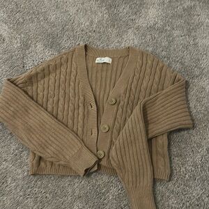 💕3 for $15💕 Button Cableknit cardigan